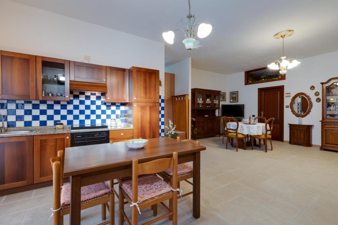 Casa Vacanze Maria Боза Екстериор снимка