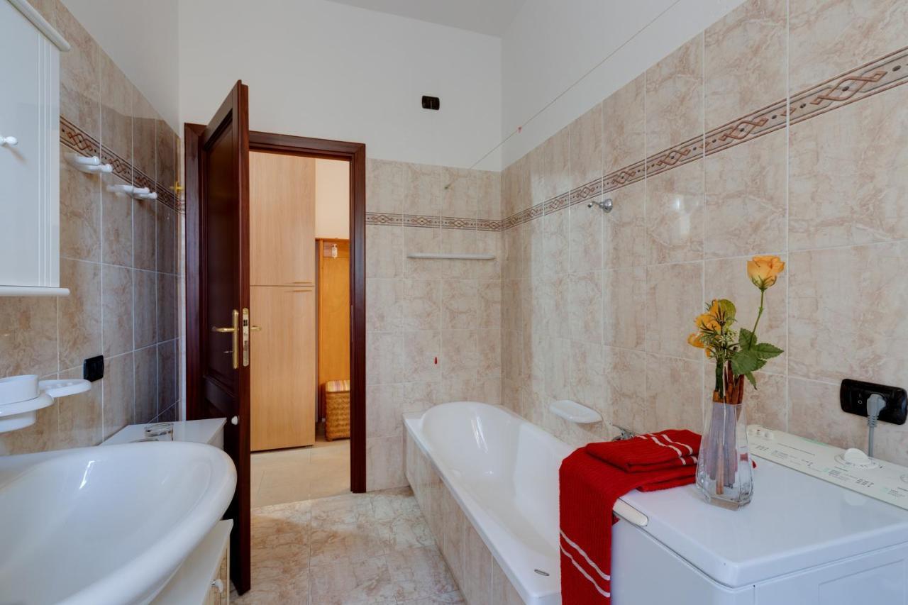 Casa Vacanze Maria Боза Екстериор снимка